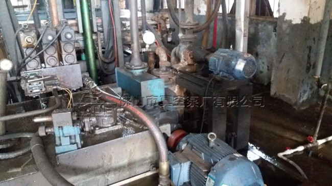 皮革行業(yè)使用水環(huán)式真空泵現場 皮革行業(yè)使用水環(huán)式真空泵現場